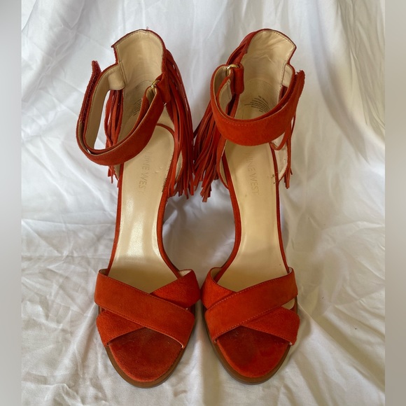 Nine West Suede Fringe heels - Picture 4 of 5